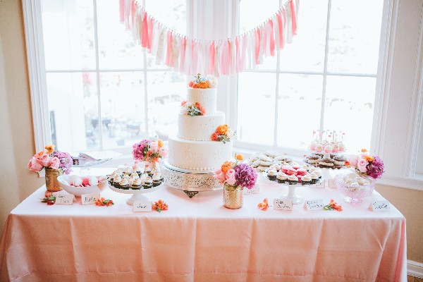 popping-pink-and-gold-wedding