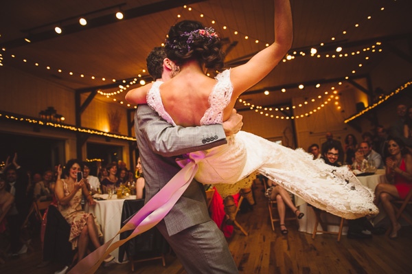 quirky-cute-southern-wedding
