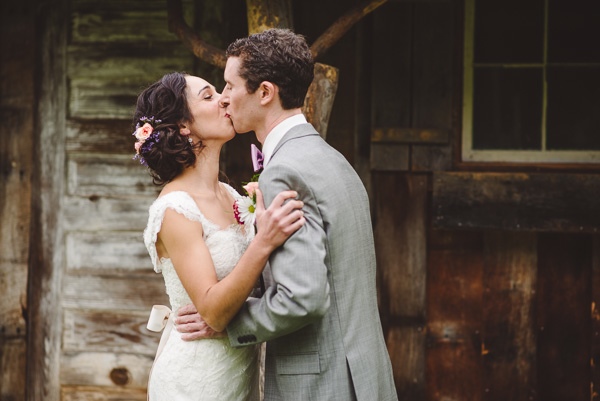 quirky-cute-southern-wedding