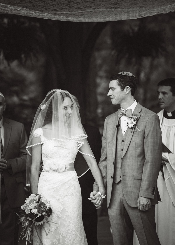 quirky-cute-southern-wedding
