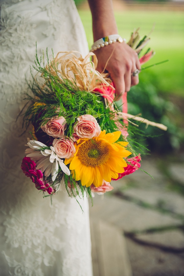 quirky-cute-southern-wedding