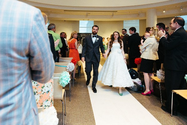 red-and-teal-wedding-with-playful