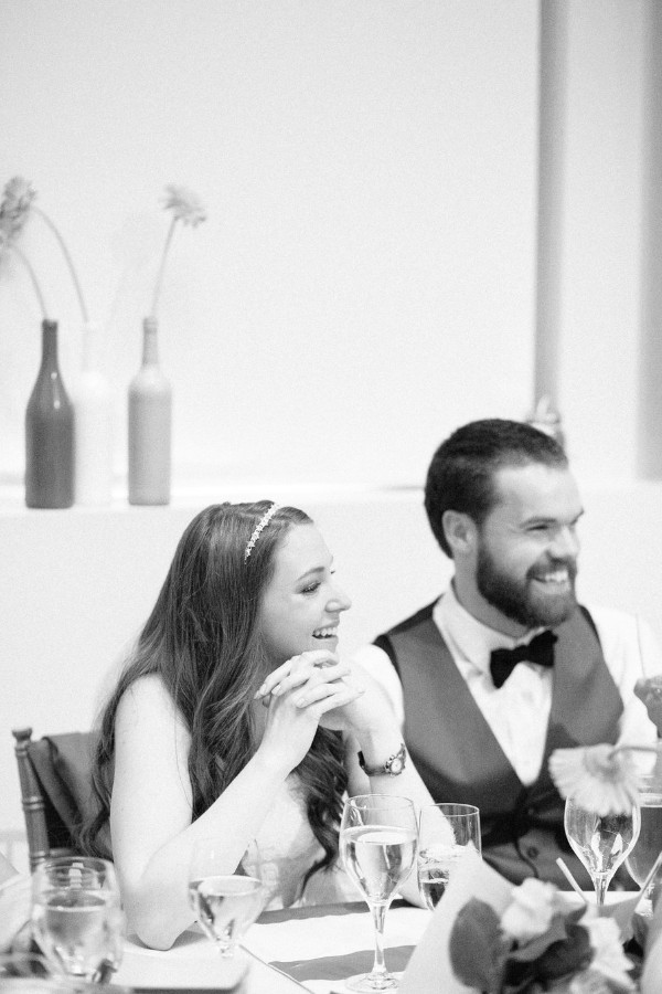 red-and-teal-wedding-with-playful