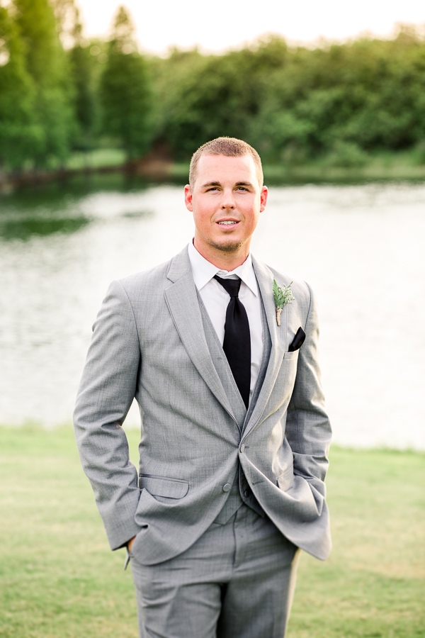rustically-romantic-wedding