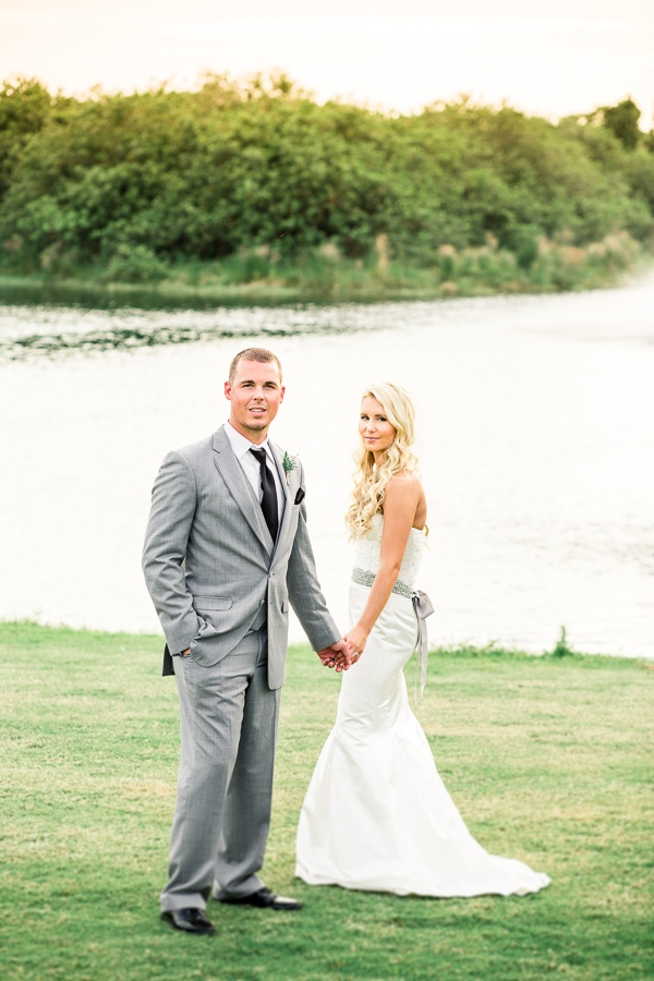 rustically-romantic-wedding