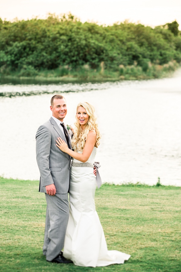 rustically-romantic-wedding