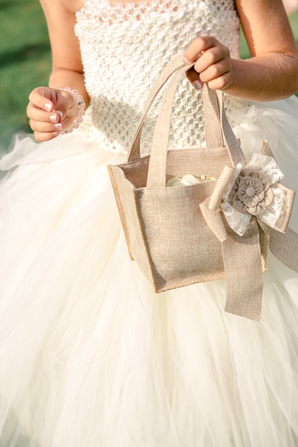 rustically-romantic-wedding