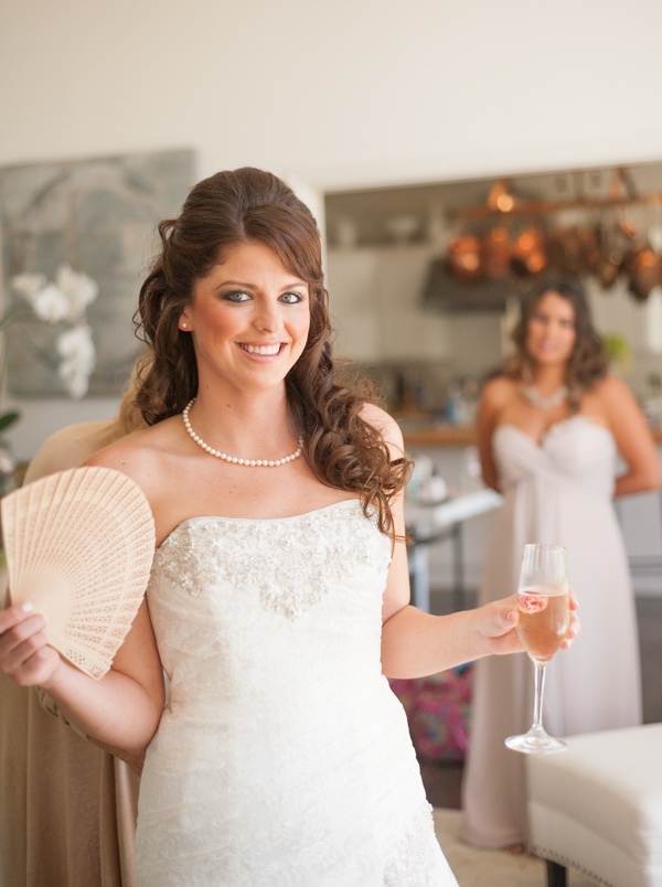 shabby-chic-backyard-wedding