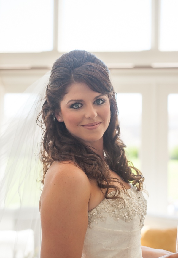 shabby-chic-backyard-wedding
