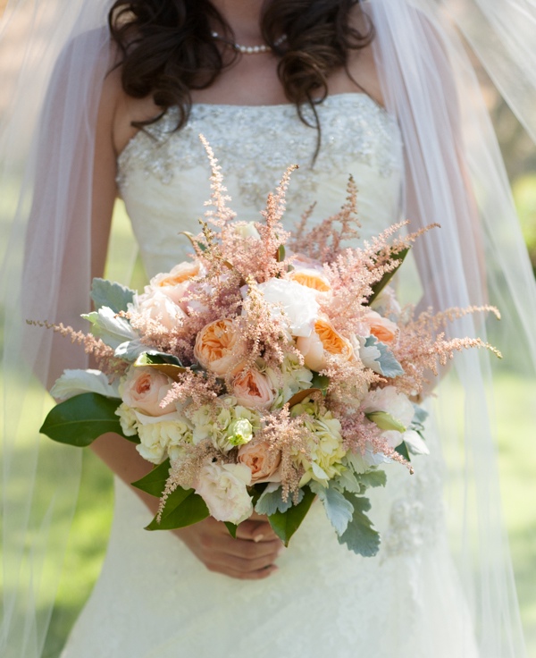 shabby-chic-backyard-wedding