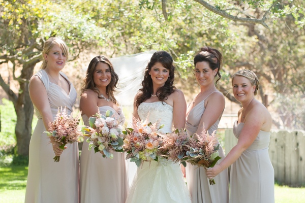 shabby-chic-backyard-wedding