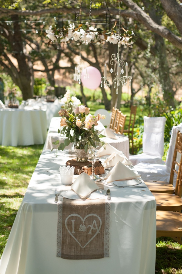 shabby-chic-backyard-wedding