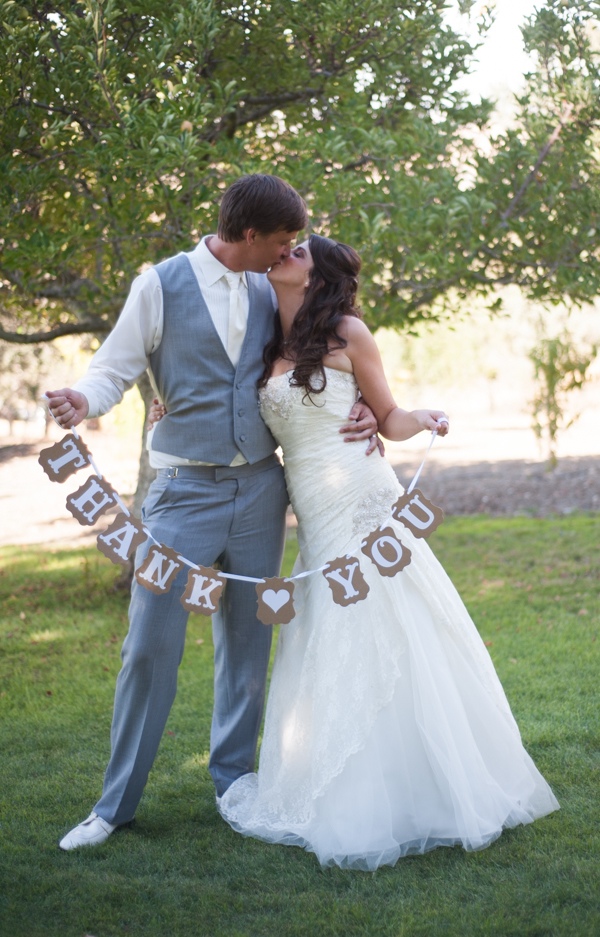 shabby-chic-backyard-wedding