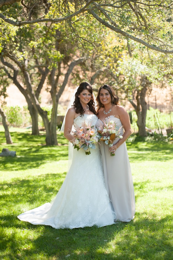shabby-chic-backyard-wedding