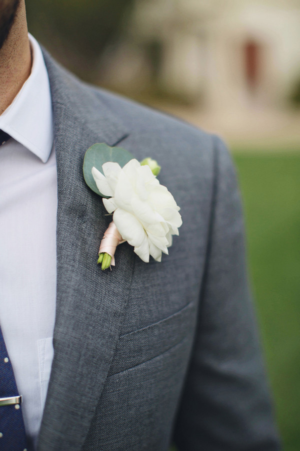 soft-and-romantic-wedding-at-st-regis