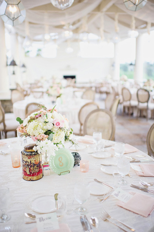 soft-and-romantic-wedding-at-st-regis