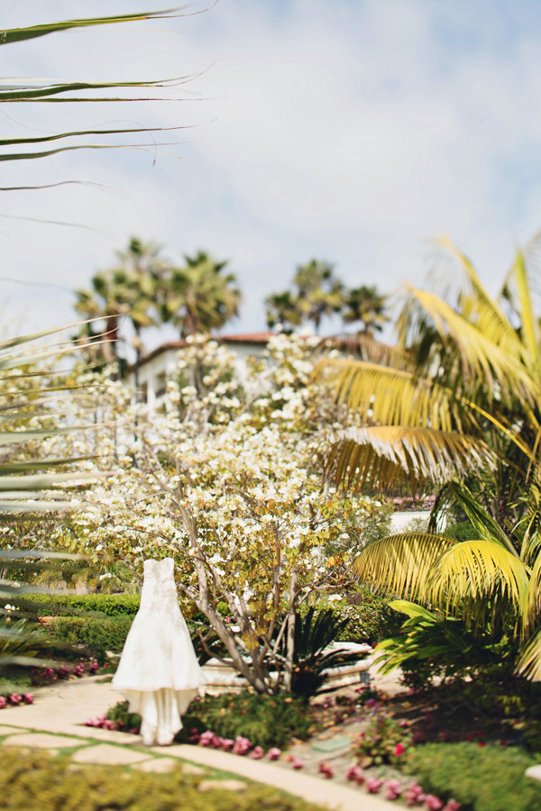 soft-and-romantic-wedding-at-st-regis