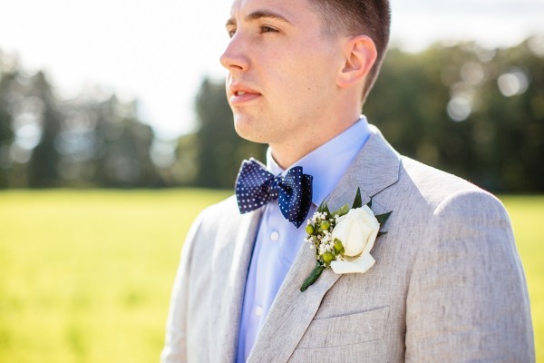 sweet-and-simple-backyard-wedding