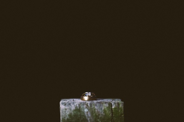 sweet-and-simple-backyard-wedding