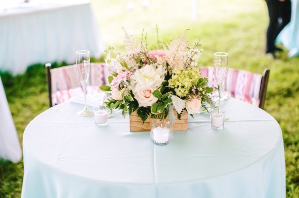 sweet-and-simple-backyard-wedding