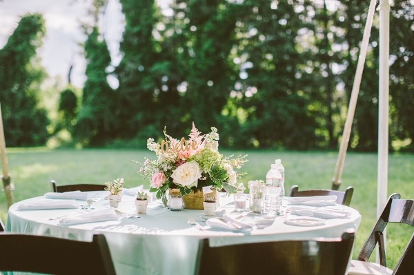 sweet-and-simple-backyard-wedding