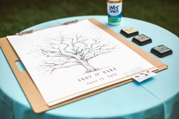 sweet-and-simple-backyard-wedding