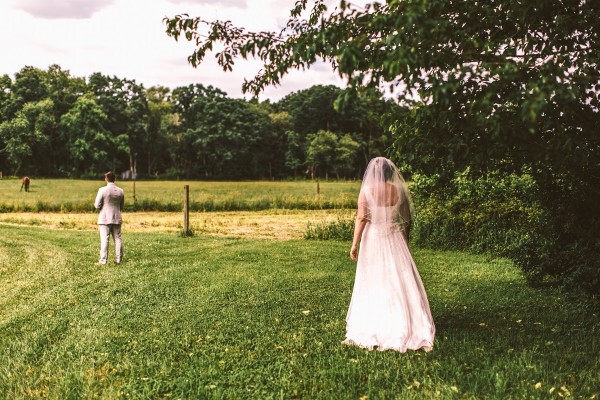 sweet-and-simple-backyard-wedding