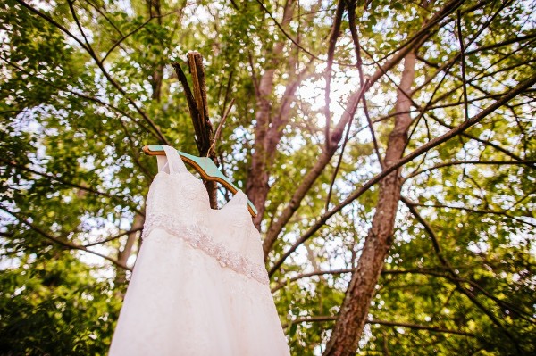 sweet-and-simple-backyard-wedding