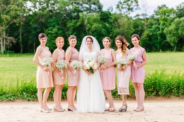 sweet-and-simple-backyard-wedding