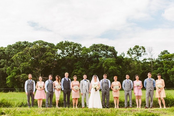 sweet-and-simple-backyard-wedding