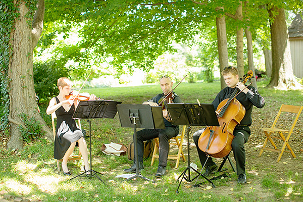 tea-party-inspired-wedding