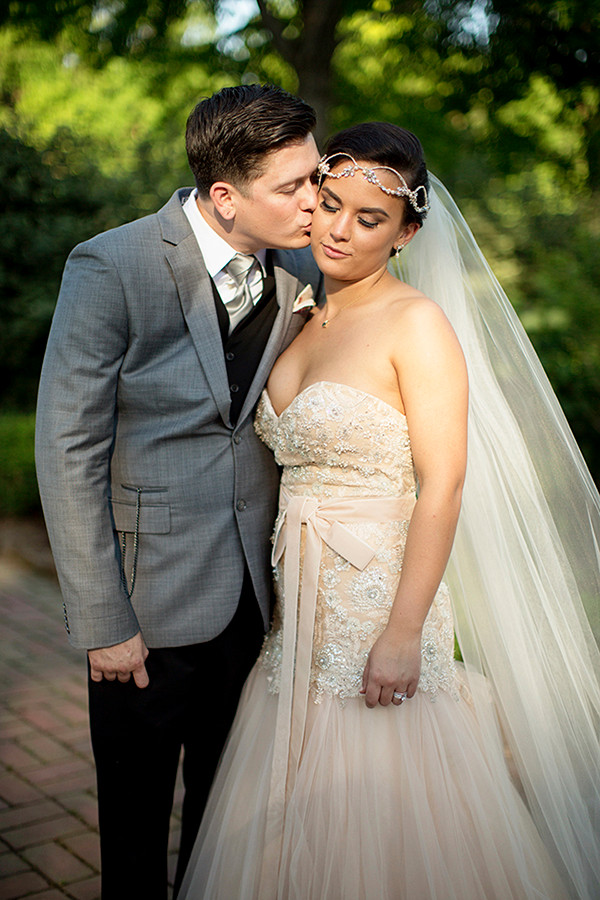 tea-party-inspired-wedding