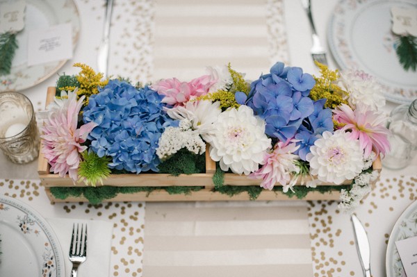 thoughtful-and-thrifty-woodland-wedding