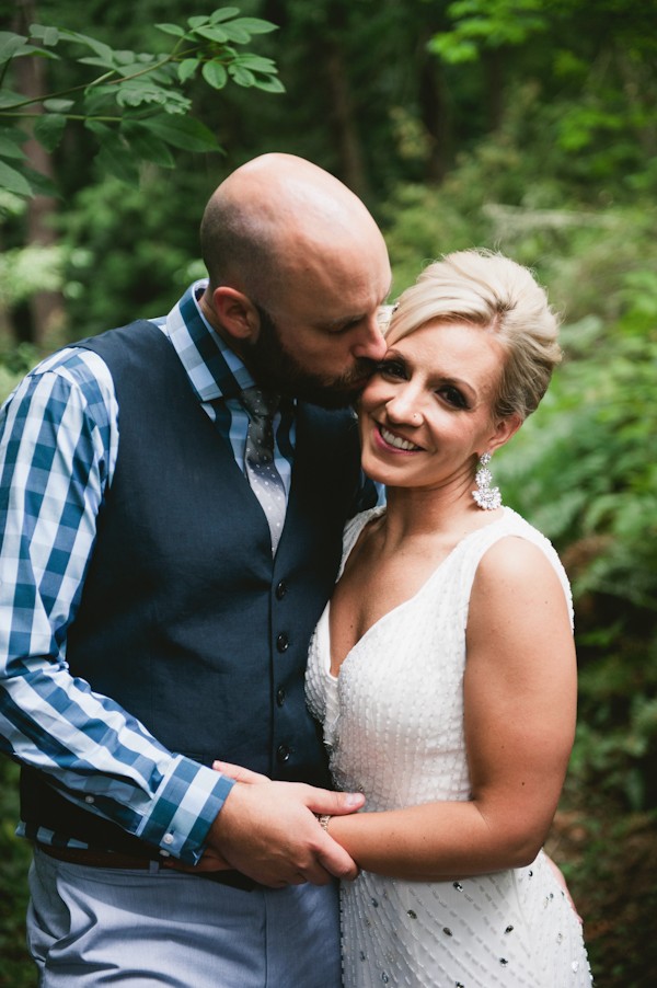 thoughtful-and-thrifty-woodland-wedding