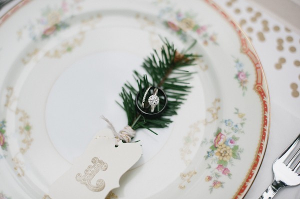 thoughtful-and-thrifty-woodland-wedding