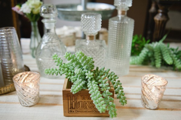 thoughtful-and-thrifty-woodland-wedding