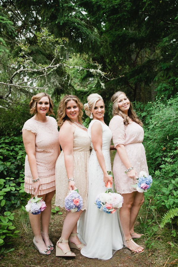 thoughtful-and-thrifty-woodland-wedding