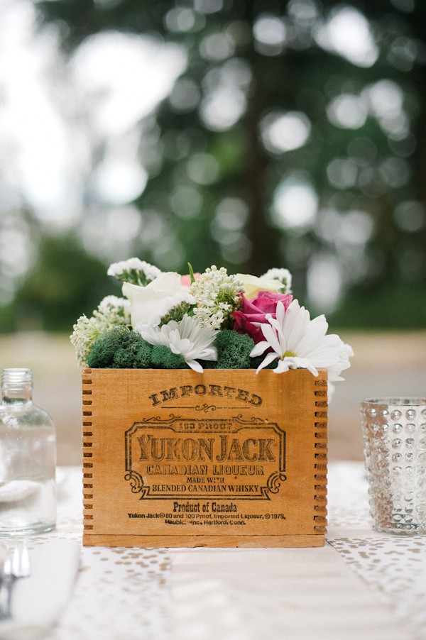 thoughtful-and-thrifty-woodland-wedding