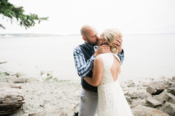 thoughtful-and-thrifty-woodland-wedding