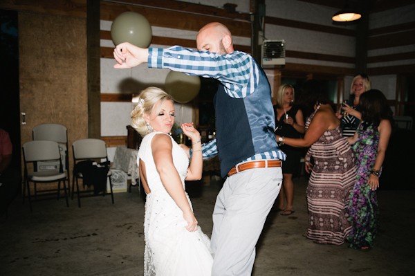 thoughtful-and-thrifty-woodland-wedding