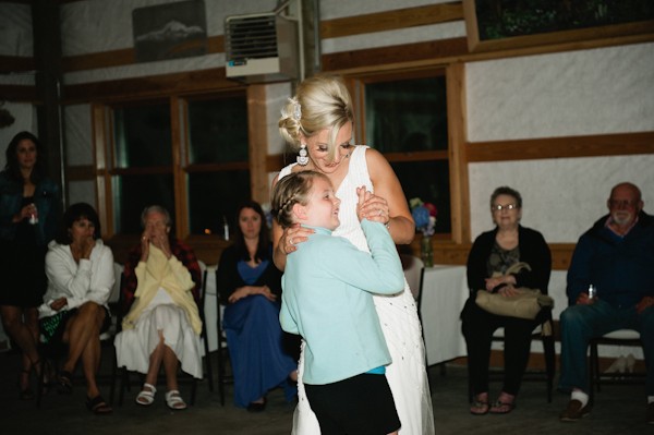 thoughtful-and-thrifty-woodland-wedding