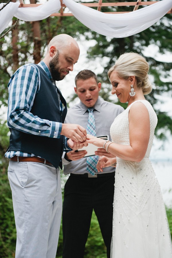 thoughtful-and-thrifty-woodland-wedding