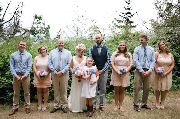 thoughtful-and-thrifty-woodland-wedding