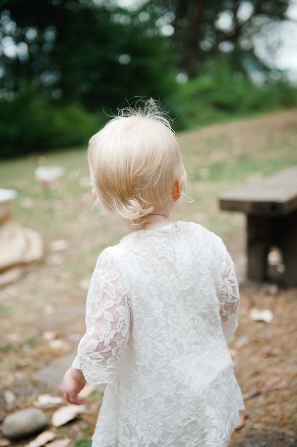 thoughtful-and-thrifty-woodland-wedding