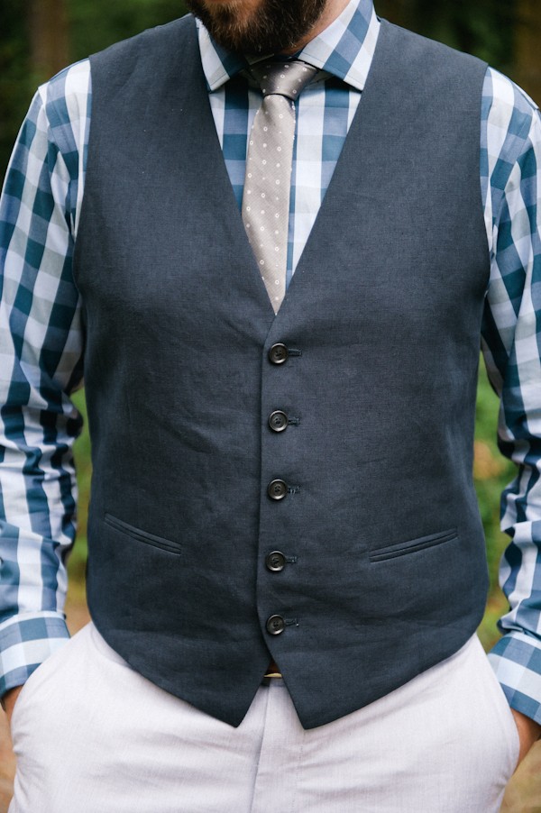 thoughtful-and-thrifty-woodland-wedding
