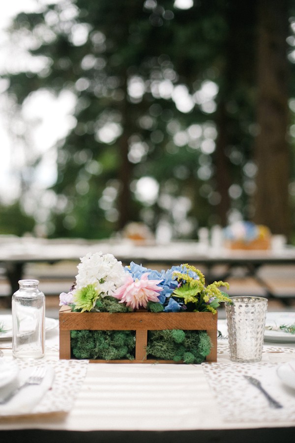 thoughtful-and-thrifty-woodland-wedding