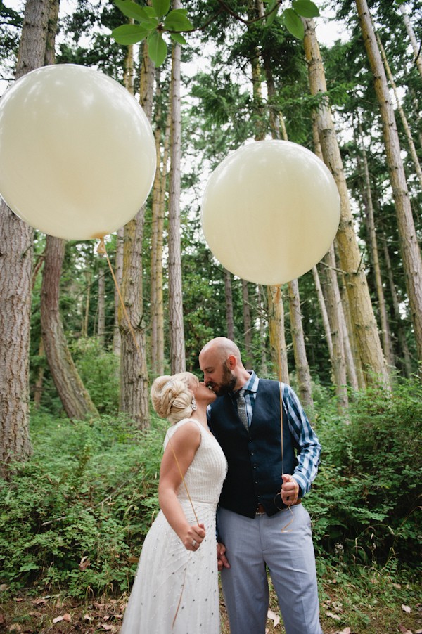 thoughtful-and-thrifty-woodland-wedding