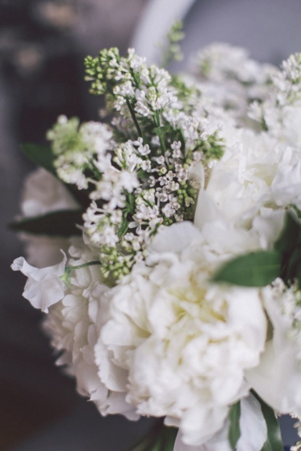 white-black-and-blue-chic-wedding