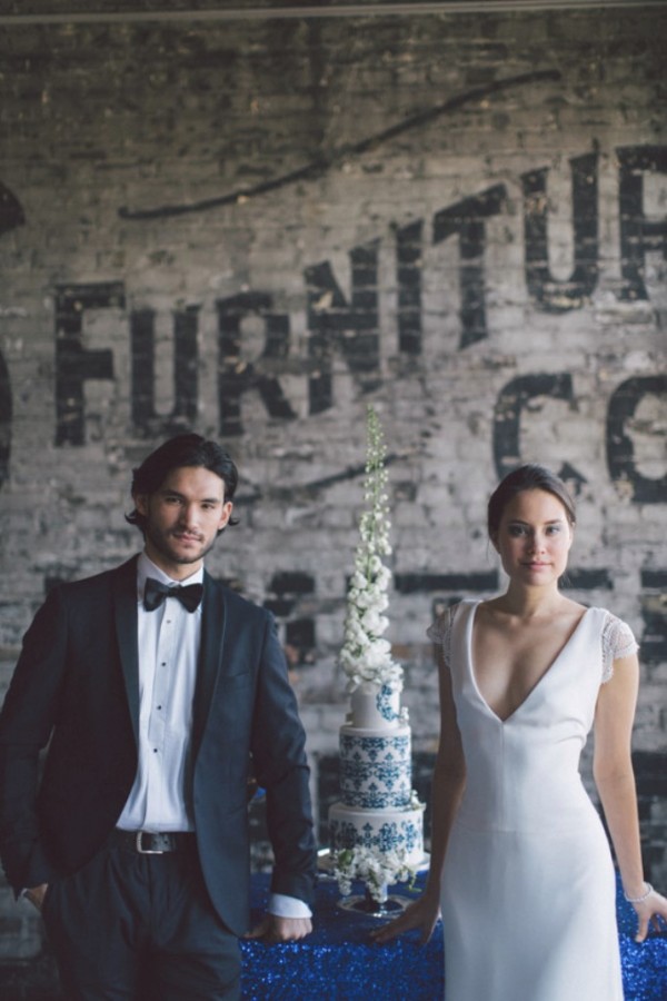 white-black-and-blue-chic-wedding