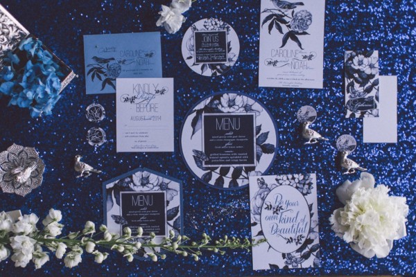 white-black-and-blue-chic-wedding